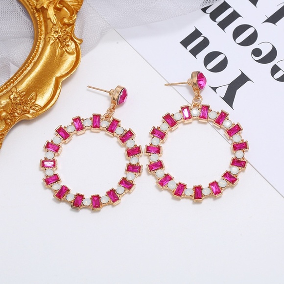 **JAZZ* Pink Round Rhinestone Fashion Earrings - Picture 4 of 6